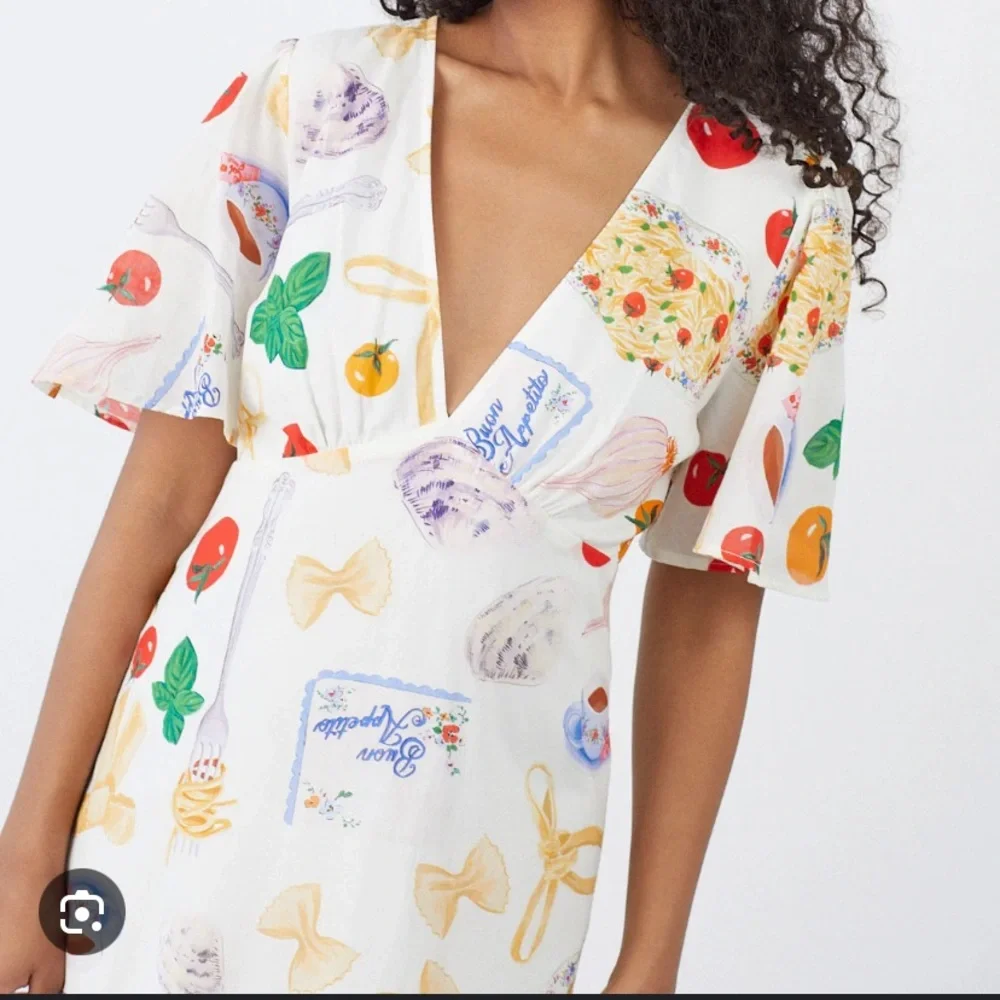 Lisa Says Gah Grace Dress Buon Appetito - Picture 7 of 8